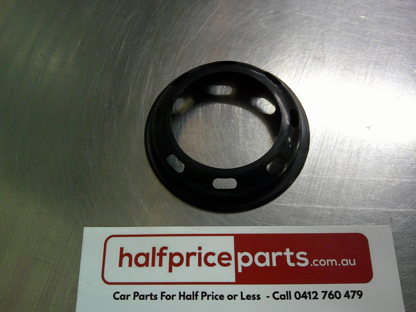 Holden YG Cruze Genuine Axle Oil Seal Protector New