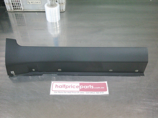 Holden Captiva Genuine Right Hand Side Rocker Panel Moulding - New Part