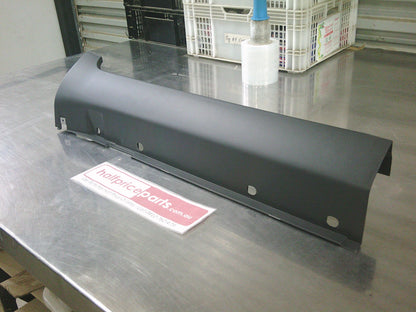 Holden Captiva Genuine Right Hand Side Rocker Panel Moulding - New Part