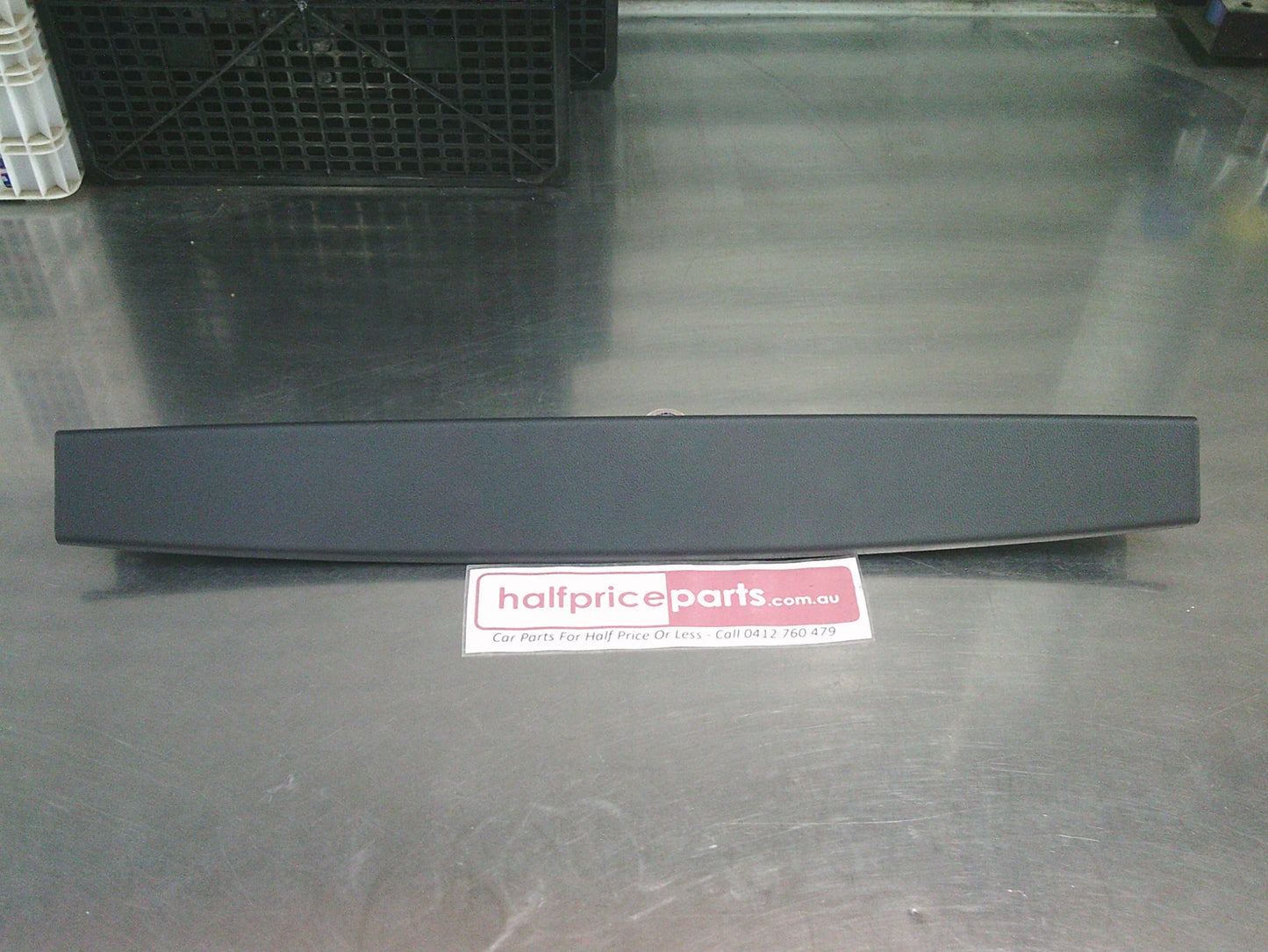 Holden CG Captiva Genuine Upper Tail Gate Trim Panel New Part