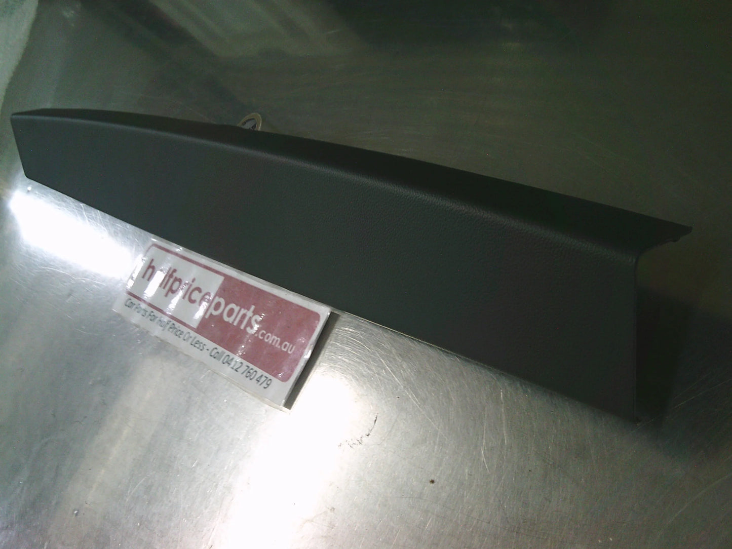 Holden CG Captiva Genuine Upper Tail Gate Trim Panel New Part