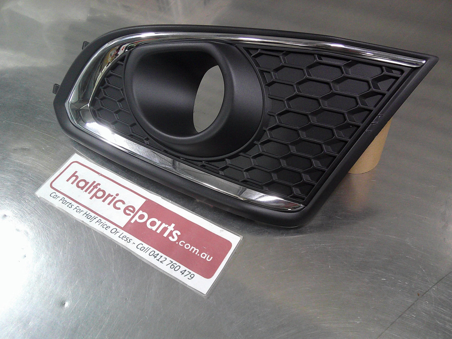 Holden CG7 Captiva Genuine Left Hand Front Chrome Fog Light Bezel New Part