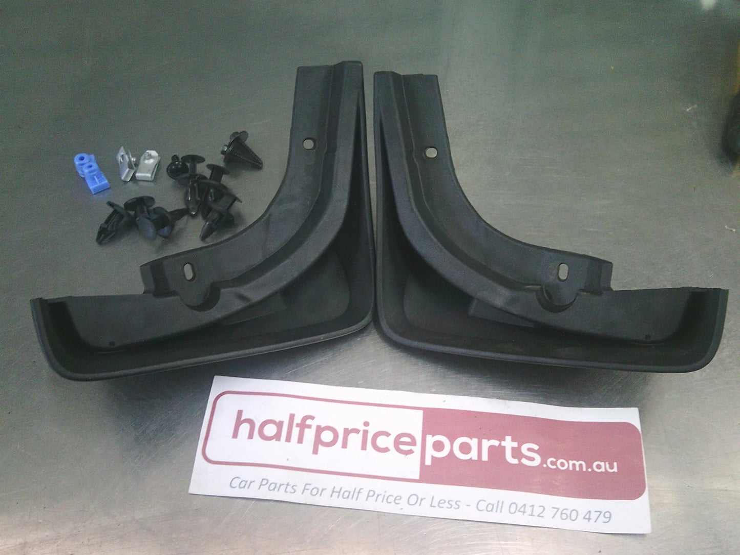 Holden JG/JH Cruze Genuine Rear Mud Flap Set With Fitting Kit New Part
