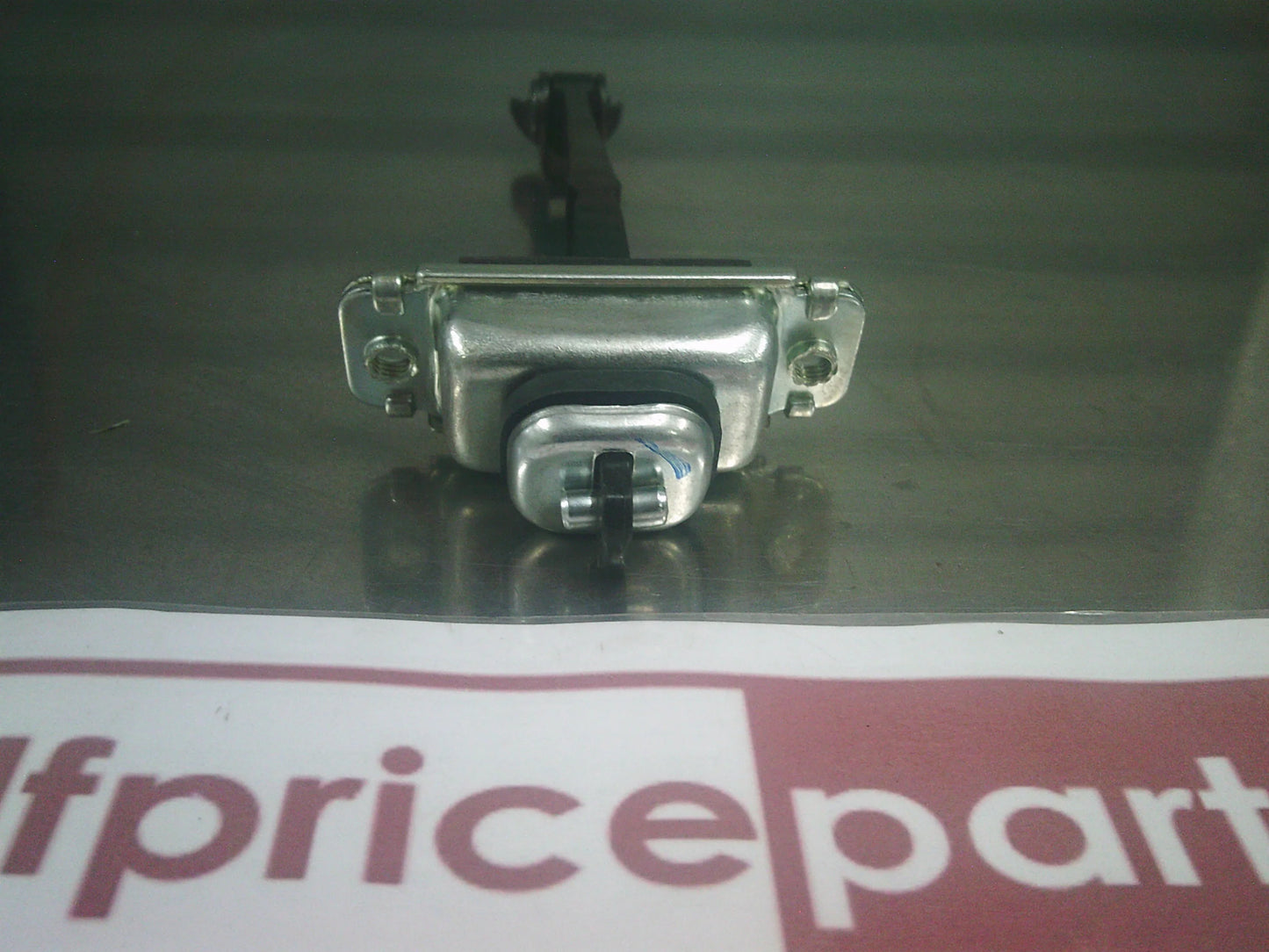 Holden CG Captiva Sport Genuine Left Hand Rear Door Check Arm Stop New Part