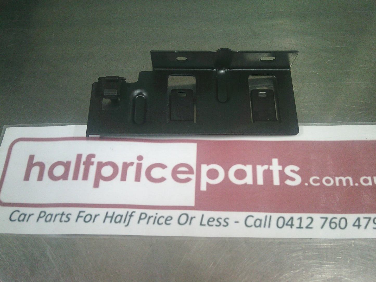 Holden CG Captiva Genuine Engine Wiring Harness Bracket New Part