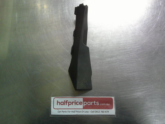 Holden Captiva Sport Genuine Right Hand Front Rubber Cowl Grille Side Seal New Part