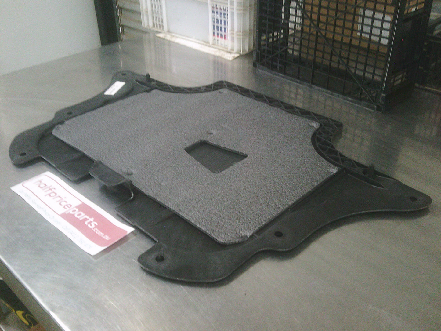 Holden VE Commodore Genuine Front Insulator New Part