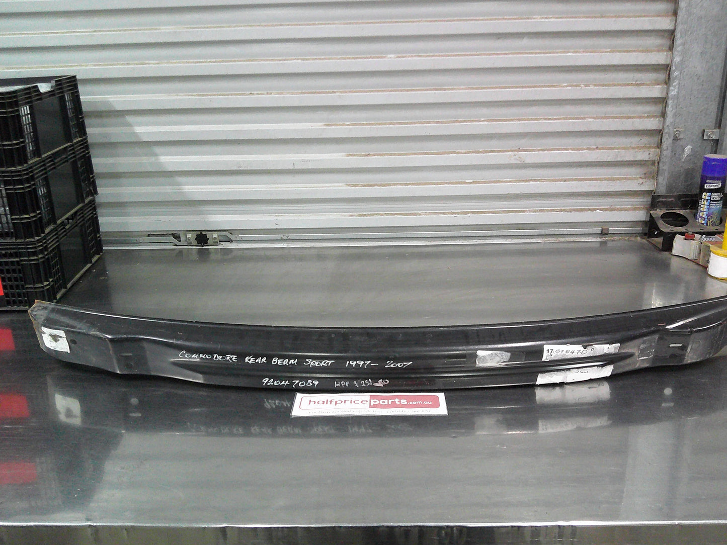 Holden VT/VX/VY/VZ Commodore Sedan Genuine Rear Reinforcement Bar New Part