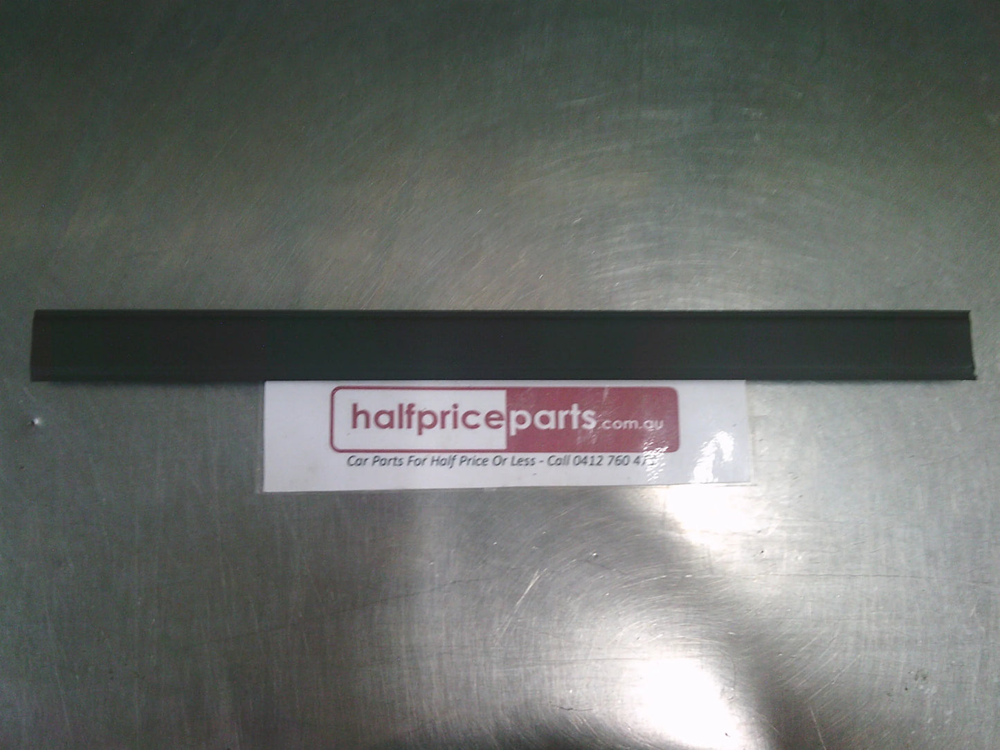 Holden CG Captiva/CG Captiva Sport Genuine Roof Moulding Center Drip Rail New Part