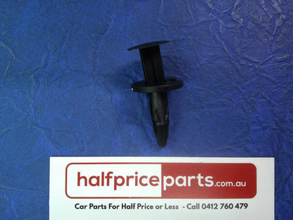 Holden Genuine Multipurpose Genuine Flare Retainer Clip New Part