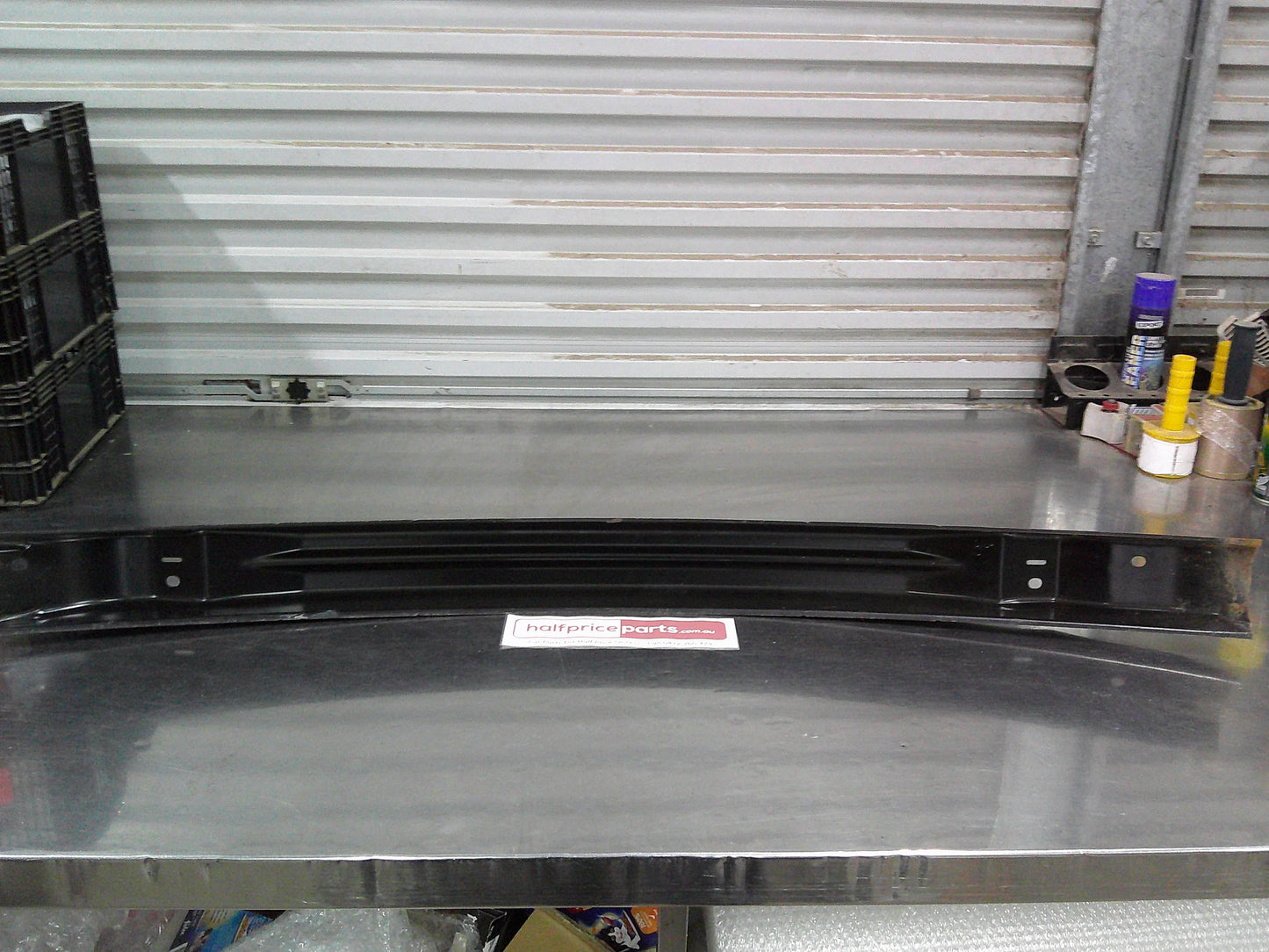 Holden VT/VX/VY/VZ Commodore Sedan Genuine Rear Reinforcement Bar New Part