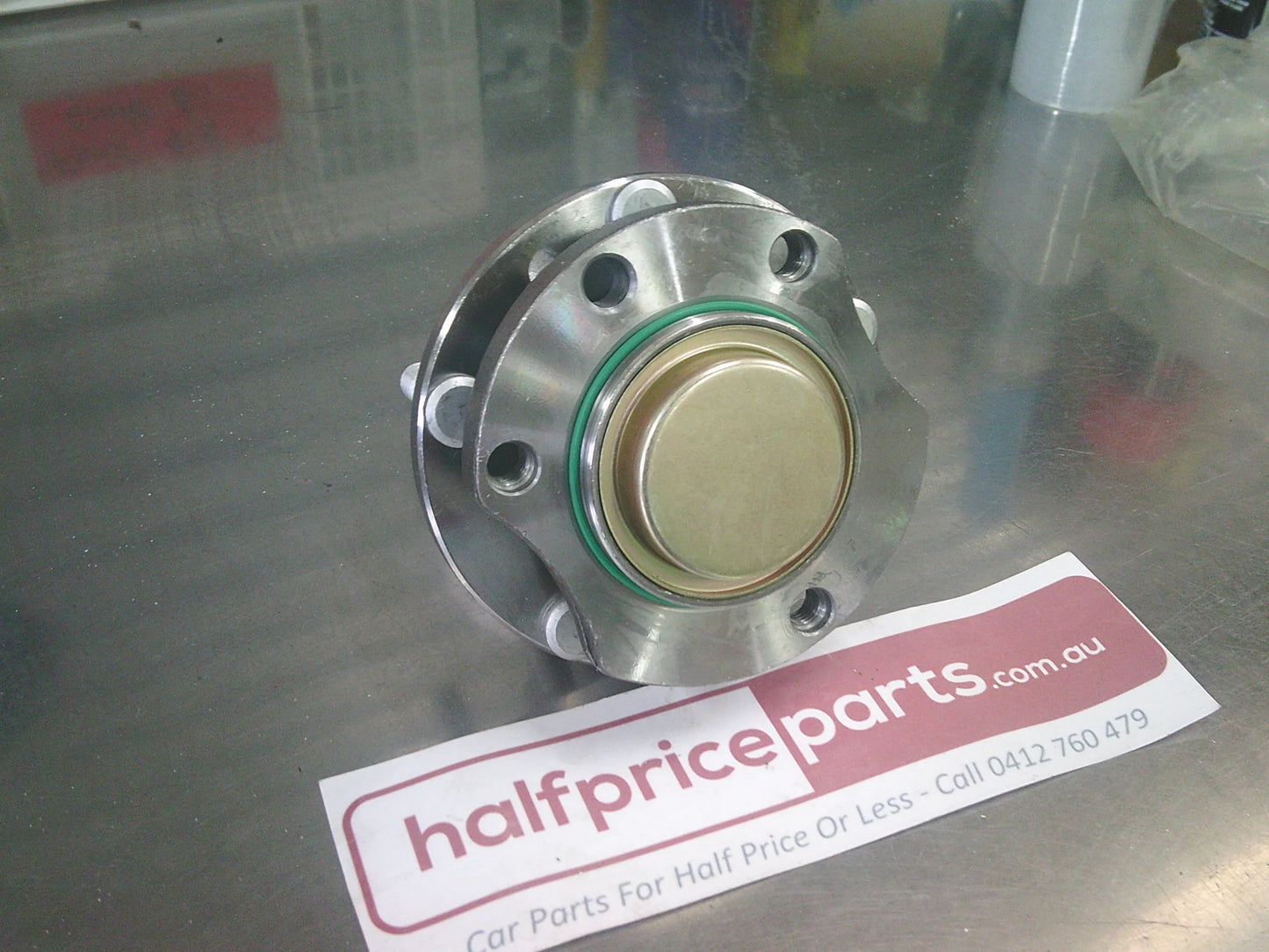 BWS Front Hub And Bearing Assembly With Out ABS Suits Holden VT Sedan Commodore New Part