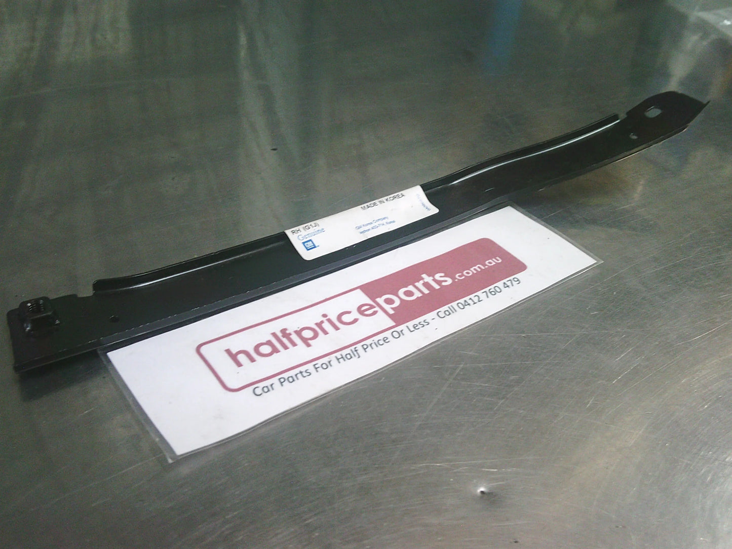 Holden Viva Genuine Front Right Hand Bumper Bracket New Part