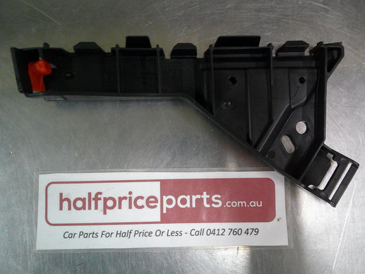Holden Insignia Genuine Right Hand Front Bumper Guide New Part