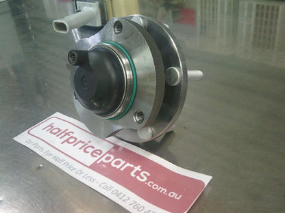 BWS Front Hub And Bearing Assembly Suit Holden VR/VS Commodore Non IRS With ABS New Part