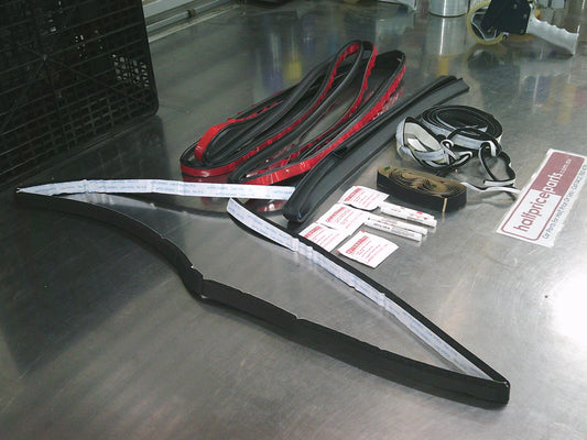 Holden Colorado RG Z71 Genuine PUBX Cover Front Bulb Seal Kit New Part