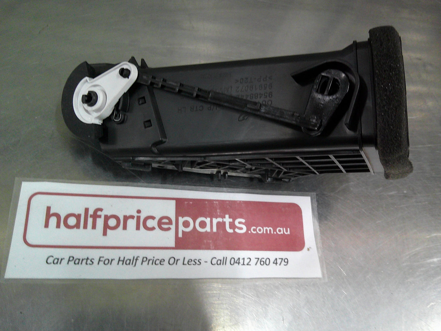 Holden JH Cruze Sedan/Hatch Genuine Left Hand Centre Air Vent Outlet New Part
