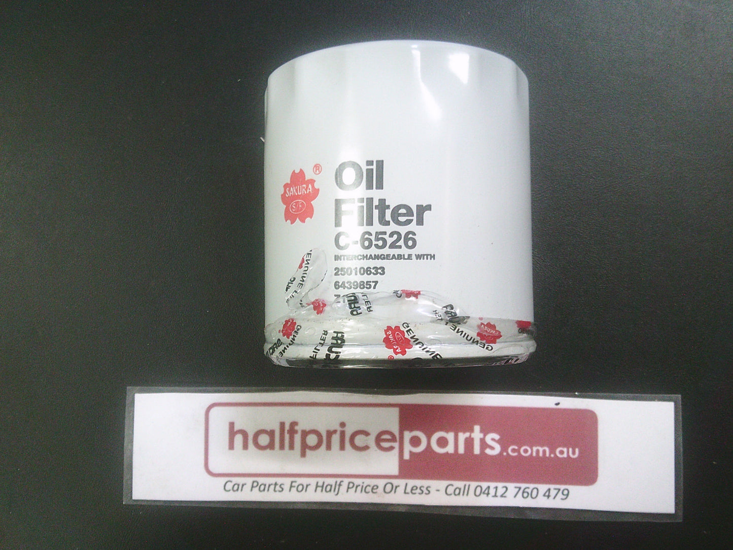 Sakura Engine Oil Filter Suits Holden/HSV/Toyota New Part