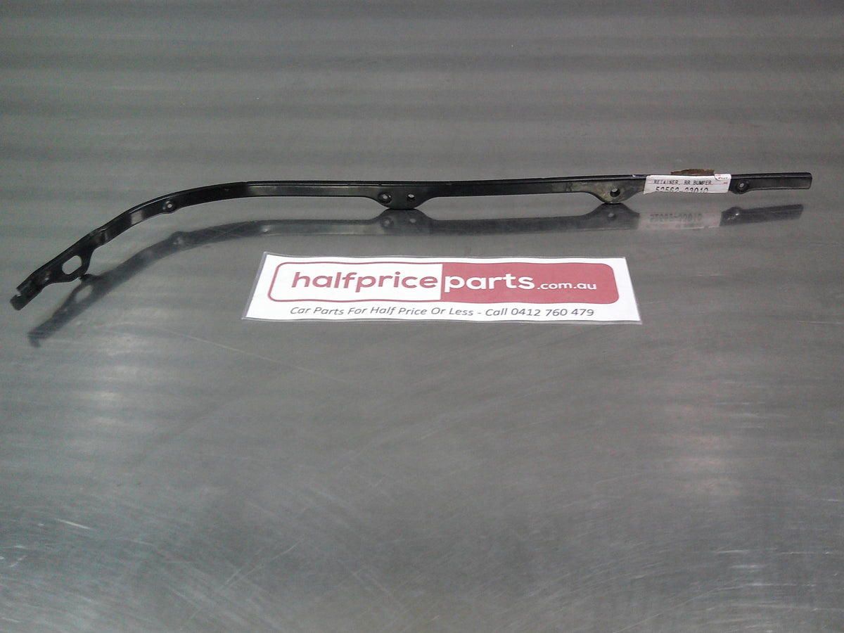 Toyota Camry Sedan Genuine Right Hand Rear Bumper Side Retainer New Part
