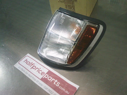 Holden Jackaroo Genuine Front Left Hand Indicator Lamp Assembly New Part