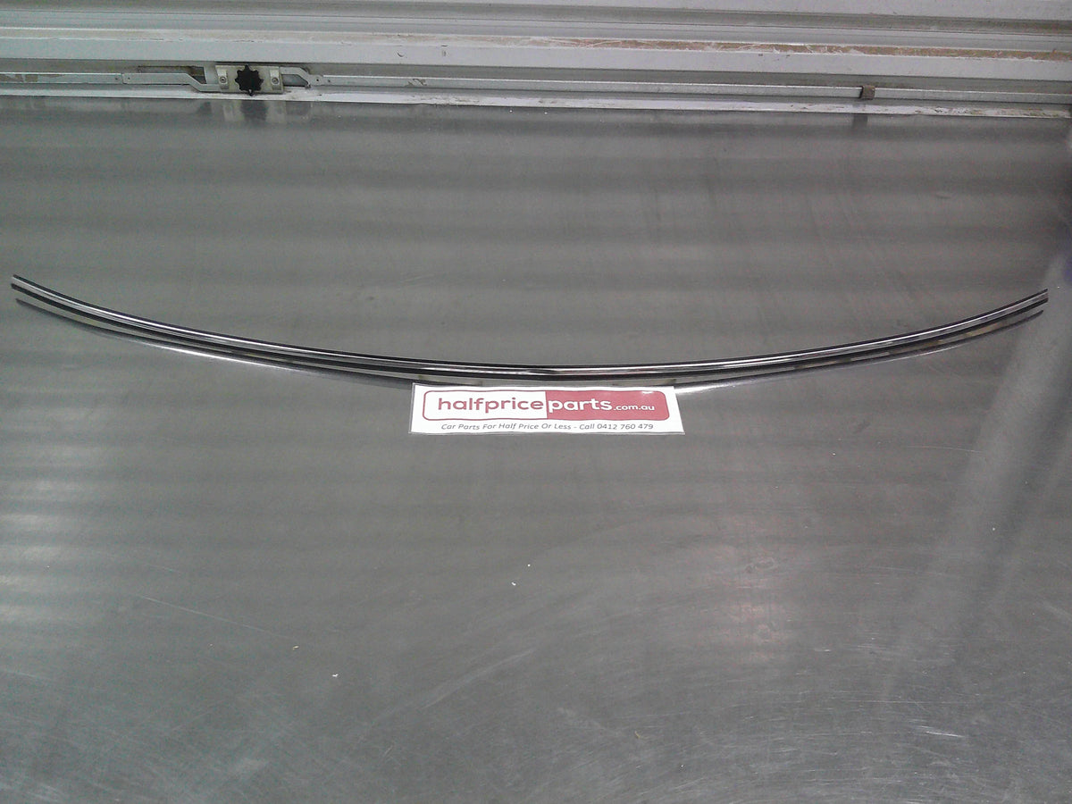 Toyota Camry Genuine Outer Upper Windscreen Chrome Moulding New Part