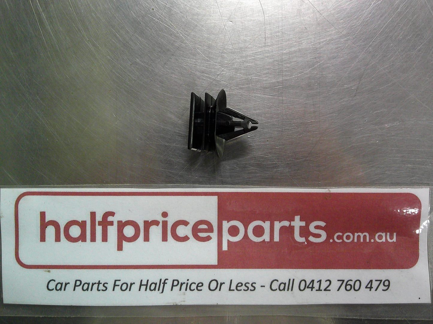Holden VE Commodore Genuine Side Skirt Clip New Part