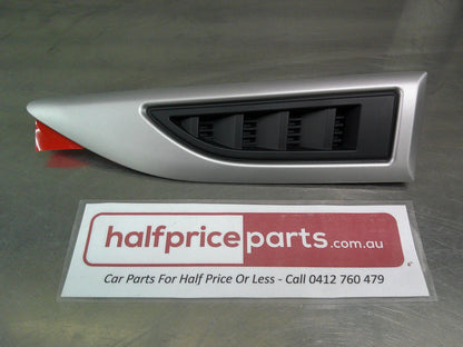 Holden CG7 Captiva Genuine Left Hand Front Guard Trim Moulding New Part