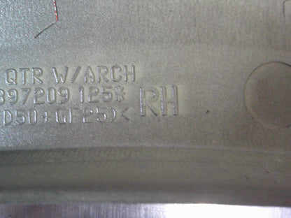 Holden Frontera Genuine Right Hand Rear Wheel Arch Moulding New Part