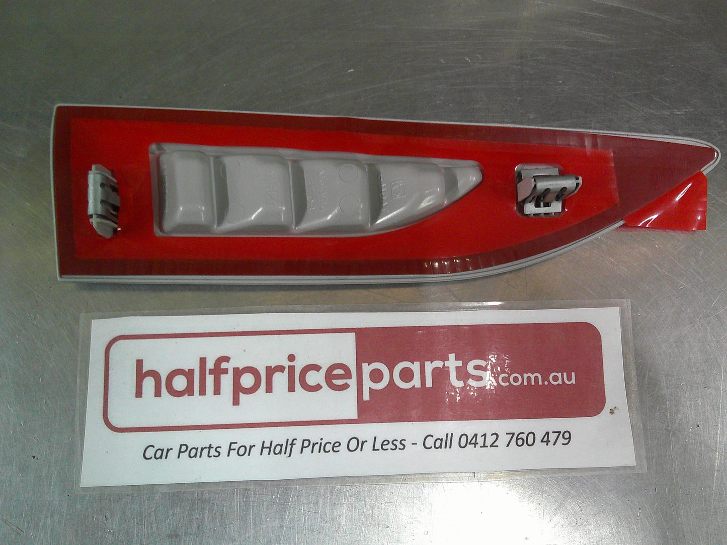 Holden CG7 Captiva Genuine Left Hand Front Guard Trim Moulding New Part