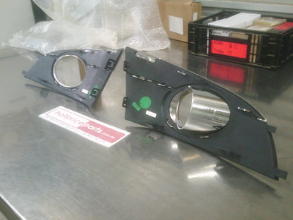 Holden CG Captiva 7 Genuine Front Fog Light Surround Pair New Part