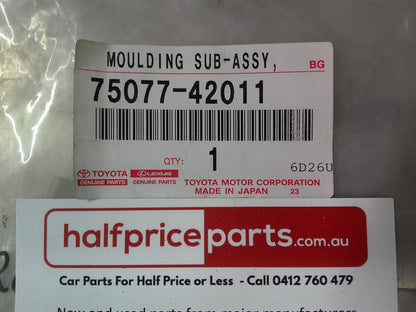 Toyota Rav4 Genuine Right Hand Rear Door Outer Molding New Part
