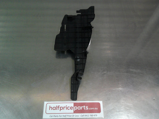 Toyota Rav4 Genuine Left Hand Side Radiator Wind Deflector New Part