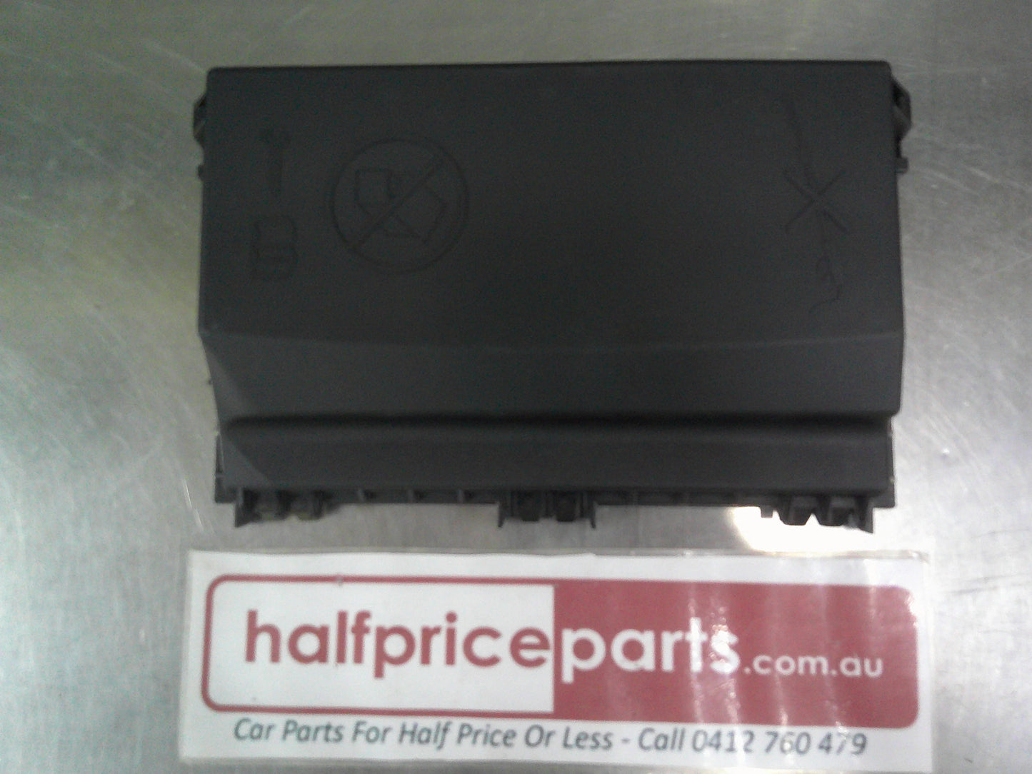 Holden PJ Astra/Cascada Genuine Front Fuse Cover Lid (Black) New Part