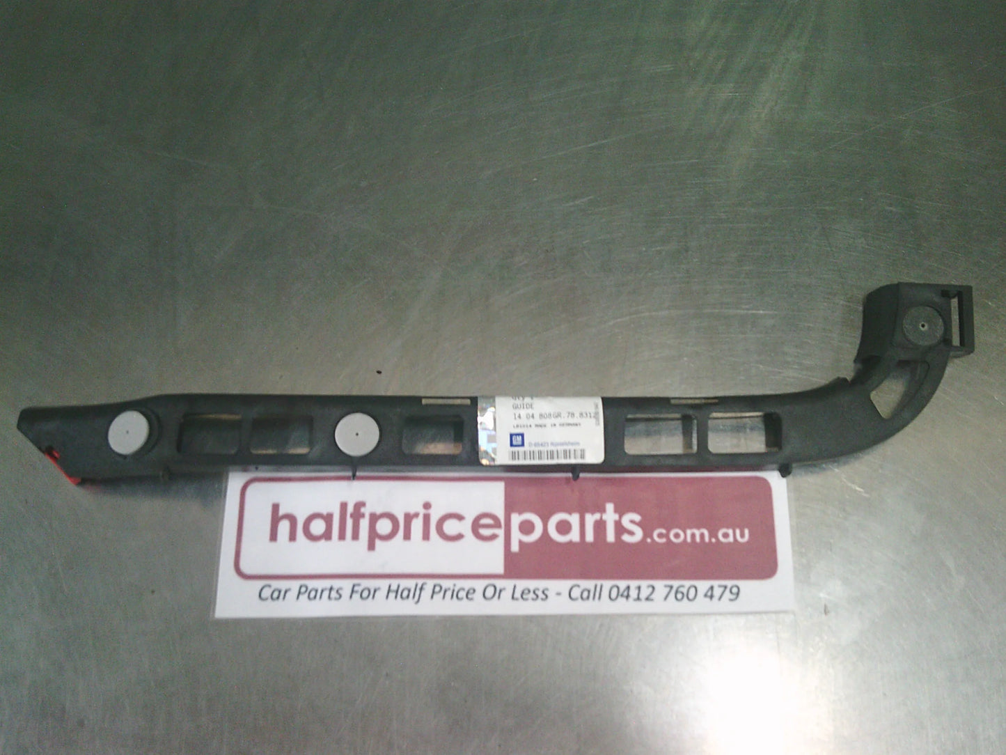Holden Vectra Hatch Back Genuine Right Hand Rear Bumper Bracket New Part