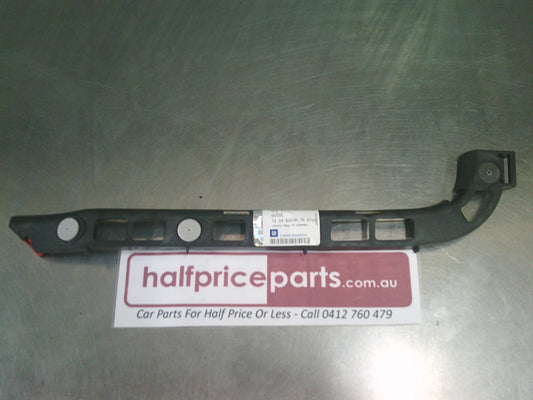 Holden Vectra Hatch Back Genuine Right Hand Rear Bumper Bracket New Part