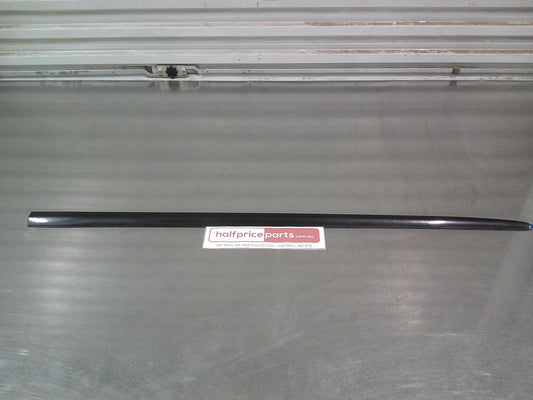 Toyota Aurion GSV40R Genuine Right Hand Front Outer Door Moulding New Part