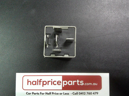 LDV V80 Genuine 12 Volt Relay New Part