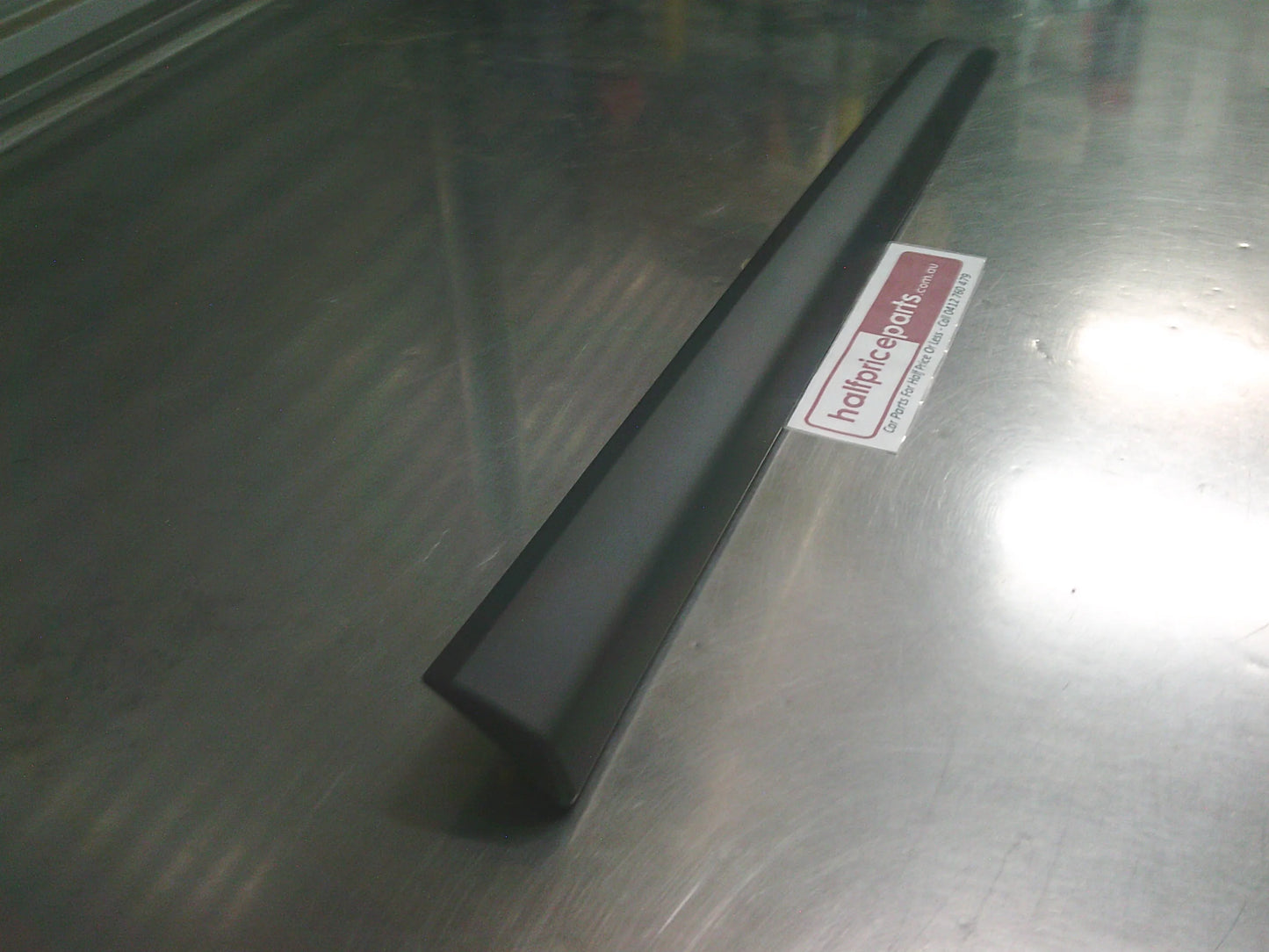 Holden RG Colorado Crew Cab Genuine Right Hand Front Door Outer Moulding New Part