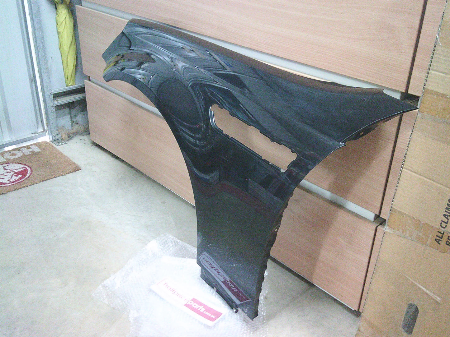 Holden VE Commodore SS/SV6 Genuine Left Hand Front Guard (Painted Factory Black) New Part