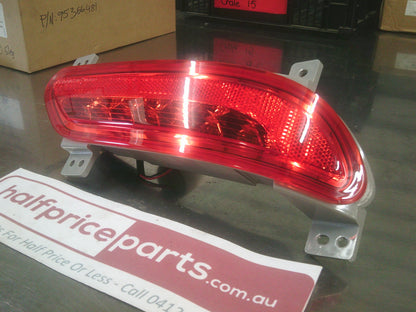 Holden CG7 Captiva Genuine Right Hand Rear Fog Lamp New Part