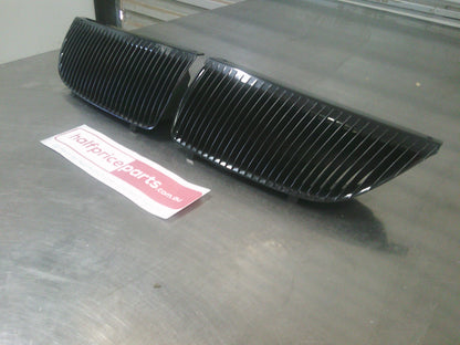 Holden VX Commodore Genuine Left And Right Grille Inserts New Part