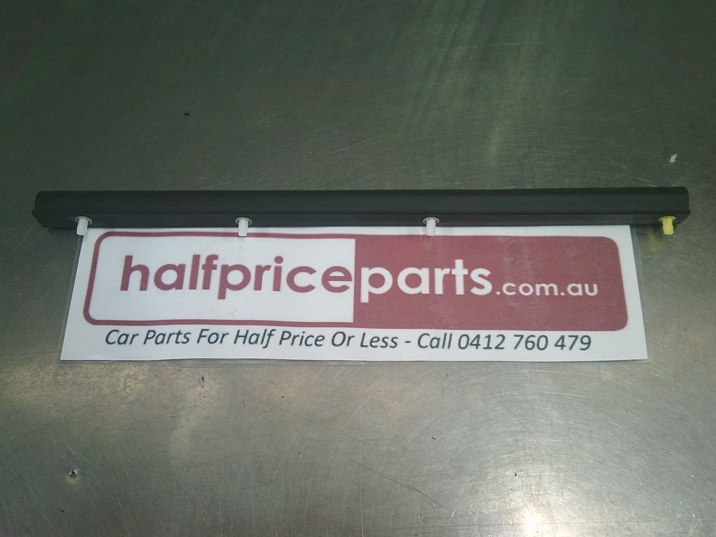 Holden Epica Genuine Left Hand Front Bonnet Seal Rubber New Part
