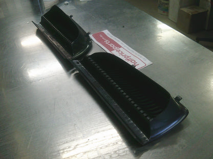 Holden VX Commodore Genuine Left And Right Grille Inserts New Part