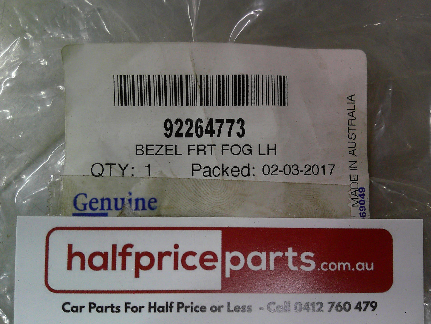 Holden VF SSV/SV6/Storm/Redline/ Commodore Genuine Left Hand Fog Light Chrome Bezel New Part