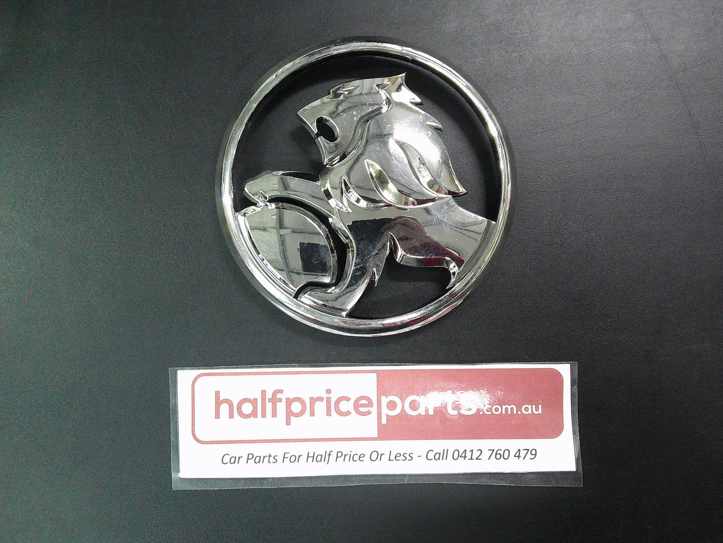 Holden Captiva CG Genuine Front Grille Chrome Emblem New Part