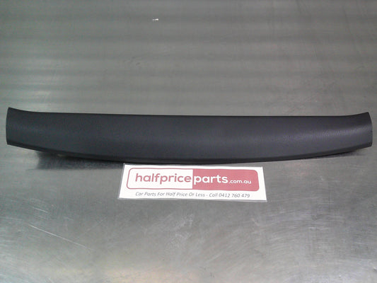 Toyota Rav4 Genuine Rear Back Door Center Outer Garnish New Part