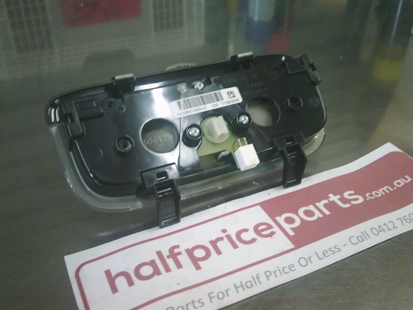 Holden VE Commodore Genuine Rear Roof Interior Light (Onyx) New Part