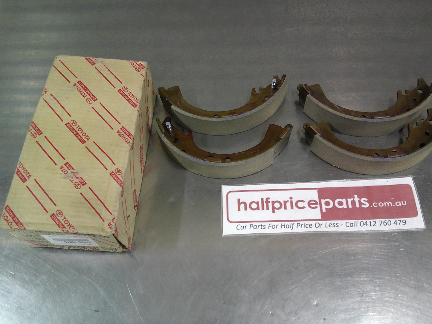 Toyota Rav4 Genuine Rear Brake Shoes 4cy 2.0ltr 2wd/4wd New Part