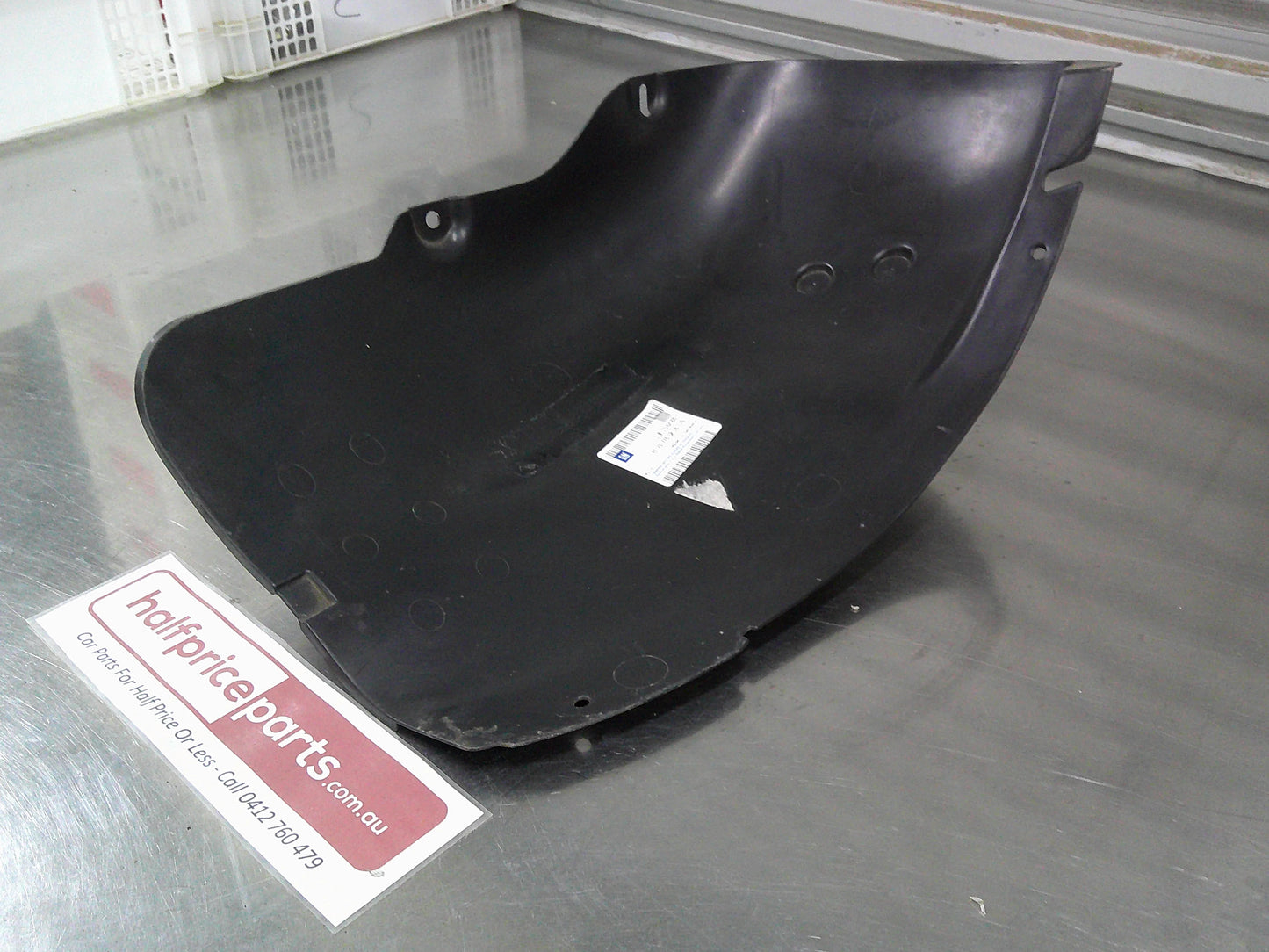 Holden ZC Vectra Genuine Left Hand Rear Inner Wheel House Liner Splash Guard New Part
