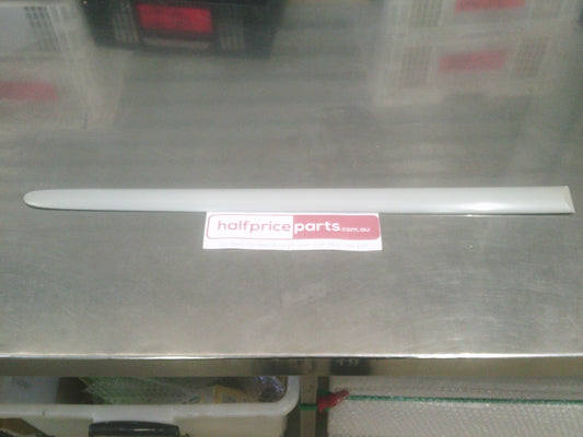 Holden VX Commodore Genuine Right Hand Rear Door Moulding Unpainted New Part